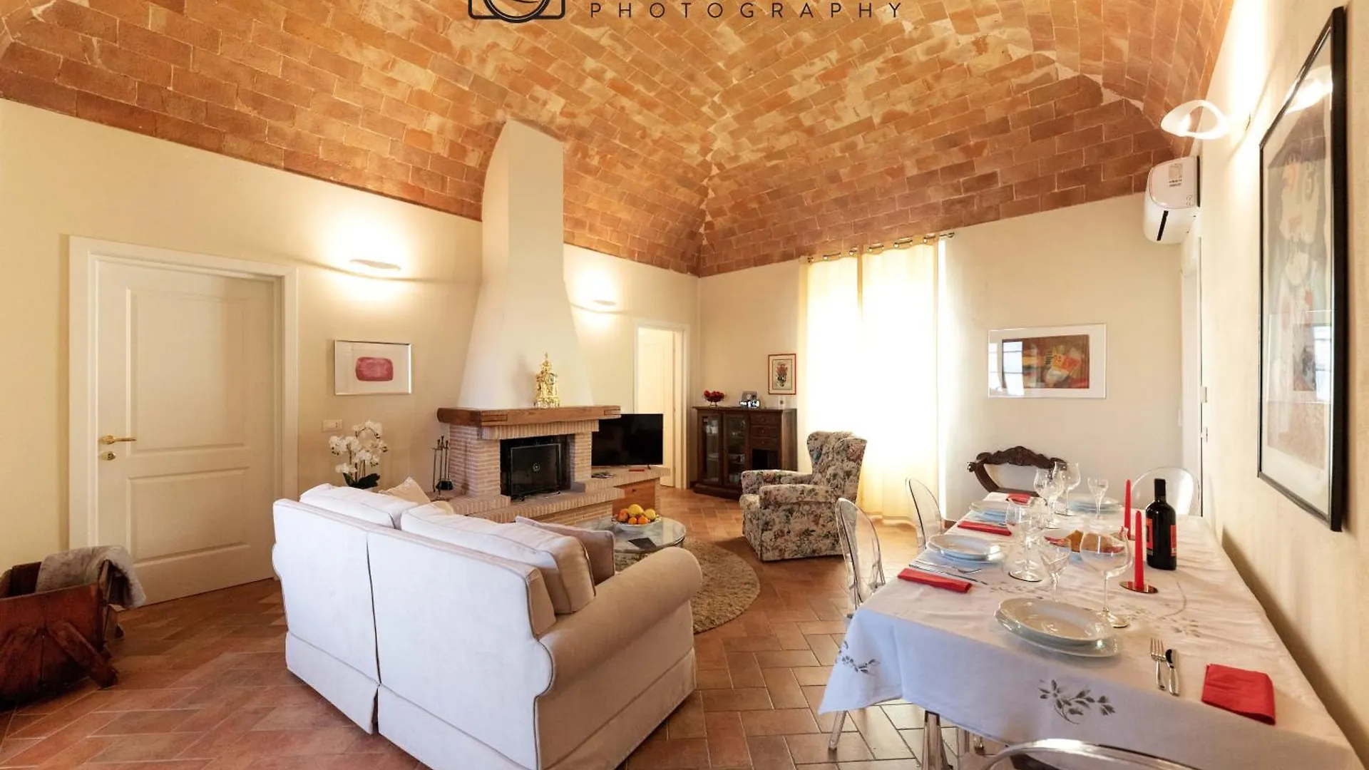 Opera In Rosso Apartamento Lajatico