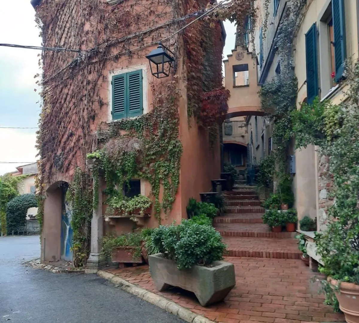 Opera In Rosso Apartamento Lajatico